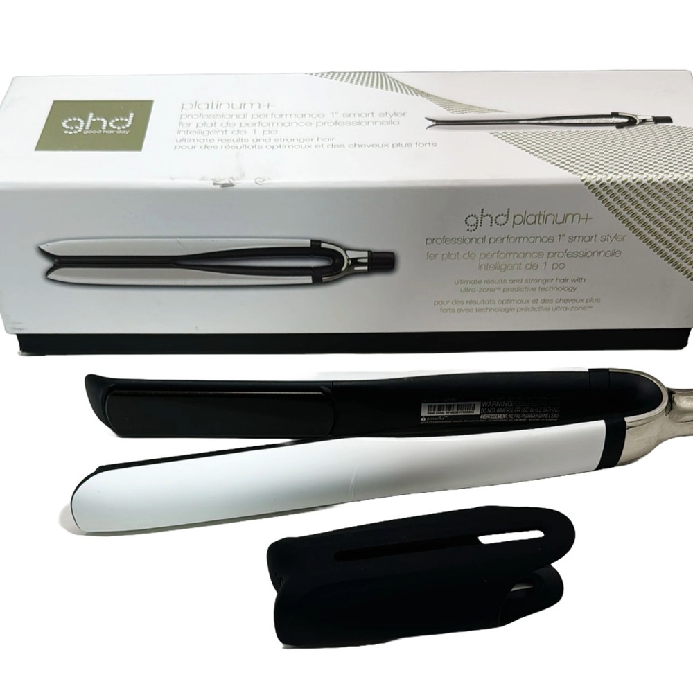 ghd Platinum+ Styler 1" White